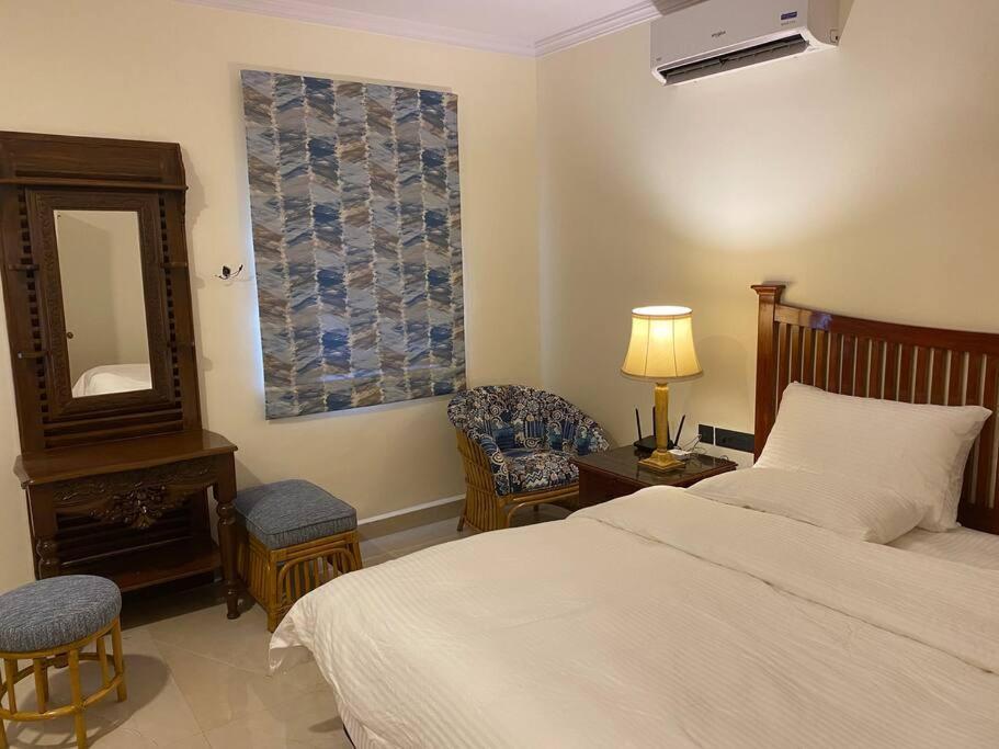 1 Bhk Luxury Beachside Homestay In South Goa Betalbatim Exterior photo